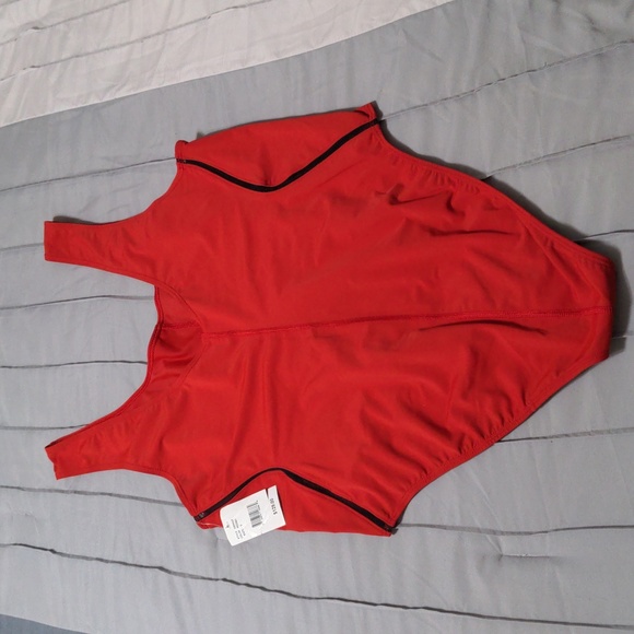 SOLD Good American Red Shaping Compression Scoop Tank Bodysuit sz 5 (16) - Picture 4 of 7